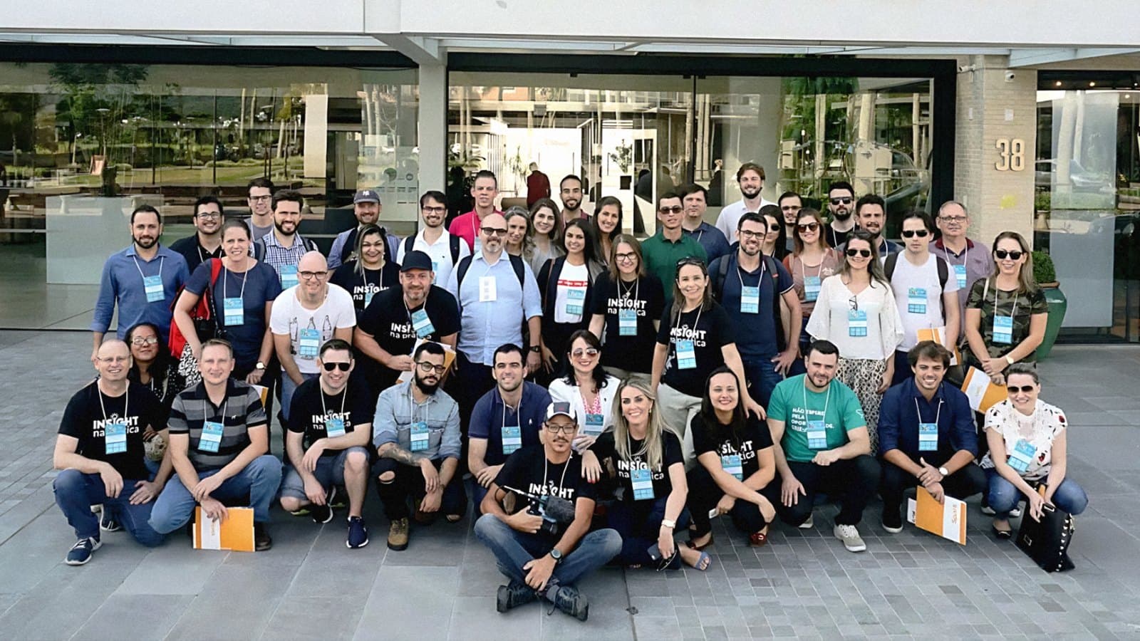 Coordenadores e representantes dos núcleos de inovação reunidos em um encontro presencial do CENI